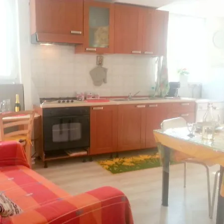 Casa 7 Note Quattro * Lesa